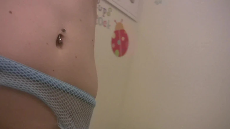 Tight little babes: Удивительная рыжая подруга скачет на нем на вершине в любительском видео