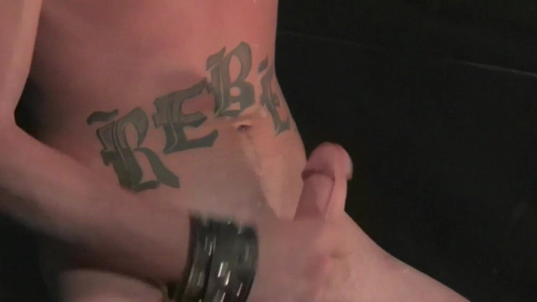 Dream Boy Bondage: Modelgedrag - hoofdstuk 3