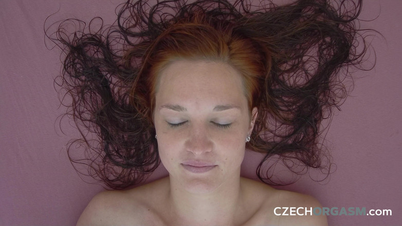 Czech Orgasm: Orgasme Czech 154: Kelentit sensitif