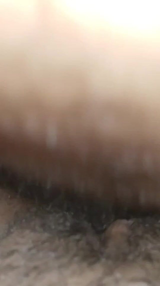 Mannirkuok: 友達の彼女をオフィスに置いてきた。