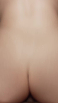 Coup d’un soir avec une PAWG sexy