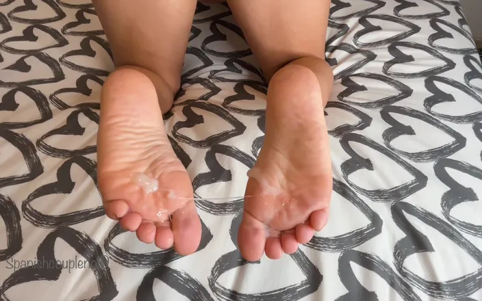 SpanishcouplenoID: I Cum on the Sole of My Girlfriend's Feet