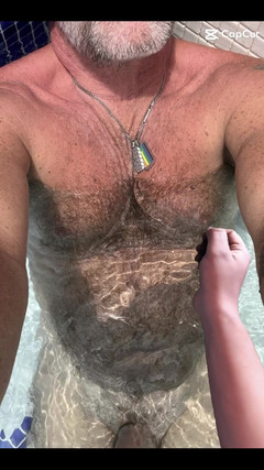 Daddybearvlc: Tiktok için çok ateşli!!