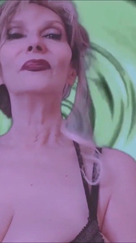 La stregonessa gigantessa si sgonfica