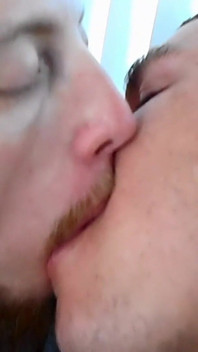 Hot Gay Kissing 30