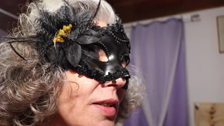 Peccatrici Produzioni: Old, but with a Great Desire to Get Her Ass...