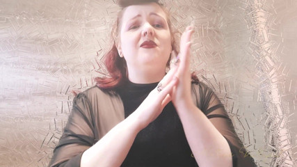Mxtress Valleycat: Strok ke My Sharp Talons