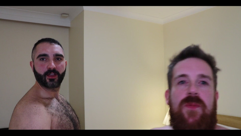 Growing teddy: Bears Kissing