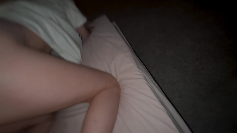 Gigi oficial: Una nuova vicina mi ha chiesto di mostrare la mia...