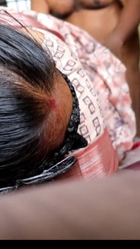 Tante seksiku dengan baju kain sree sambil pakai masker, aku nyepong dan ngentot toket besarnya habis-habisan sampai crot di dalam memeknya
