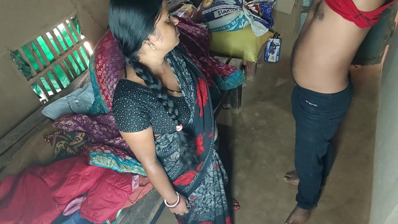Raju Raju: Mencium pepek saya, mengongkek saya berbogel, menikmatinya di kampung India