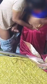 Bhabhiho sexy mladá nevlastní bratrova švagrová pěkně ošukal její kundičku