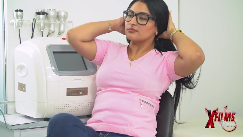 XFilms-Peru: Hot Massager