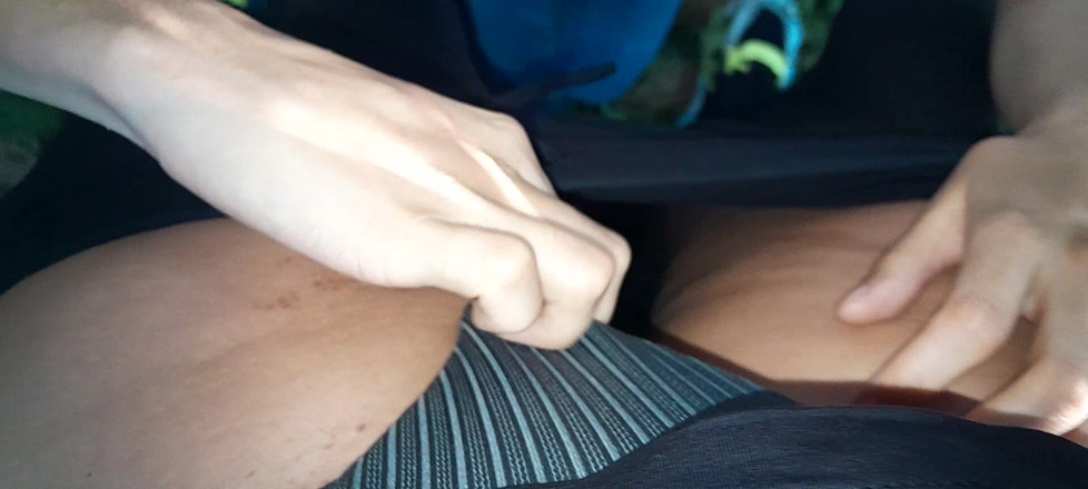 Lesbian-illusion: Riskoval jsem a ošukal jsem ústa své přítelkyně 