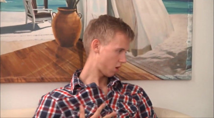 Casting from Bohemia: Schüchterne blondine