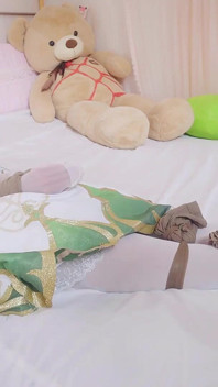 Grass God Naxi Da Stocking Bondage and Domination