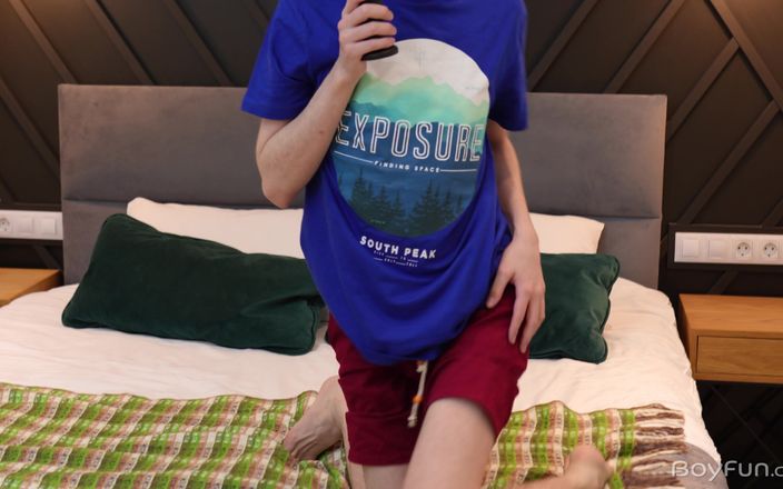 BoyFun Solo: Al dildo's zijn kont