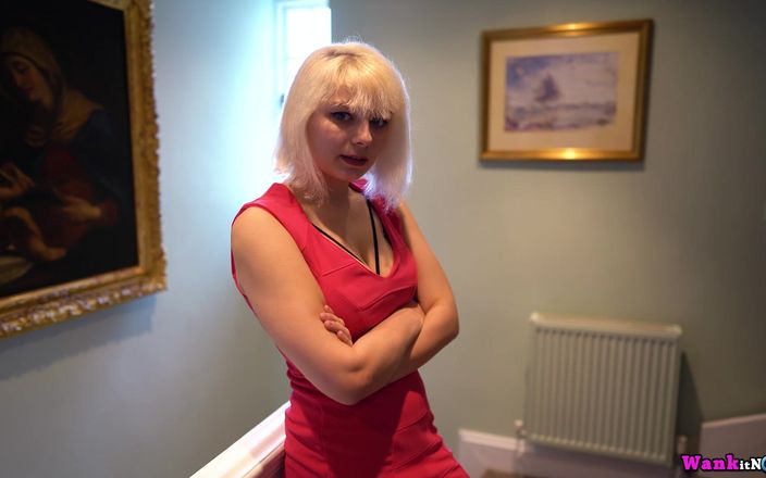 Wank it Now: Baby Dolliiy - chị kế mặc ren