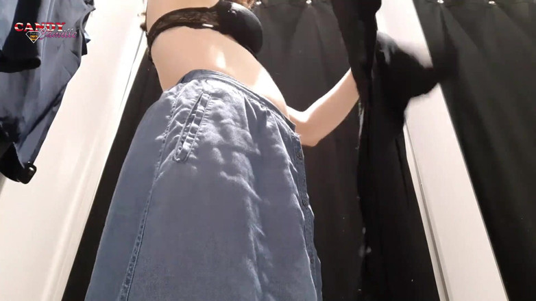 Kndy Kmille: Sexy Teen Masturbates in the Fitting Room