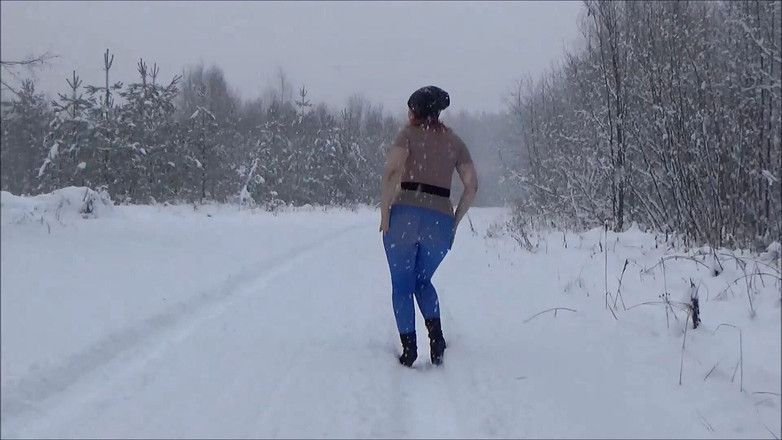 RedRoseRus: 흑인 대물 자지에게 따먹히는 거유녀