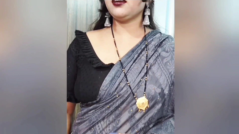 Sexykajalbhabhi: Ibu tiri dan adik tiri