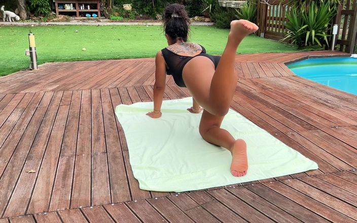 Miss Fluo: Glute träning i gardeen