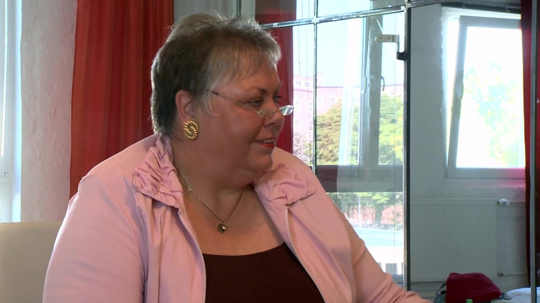 GANGBANG and BIG BOOBS: Seks liar dan ngentot habis-habisan keluarga gila ini