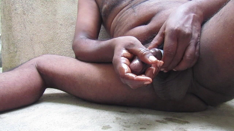 Tamil x cock: Penis büyütme hile yağ masajı için