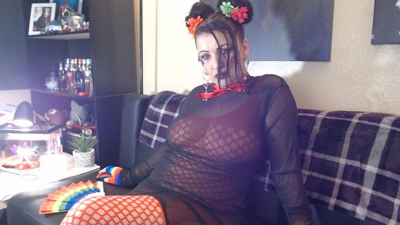 Abby Anna: Dramatisk rökning lesbisk Milf