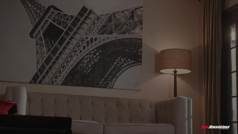 New Sensations: ブリトニーはそれを非常に個人的なものにします