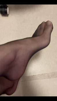 Nylon Feet