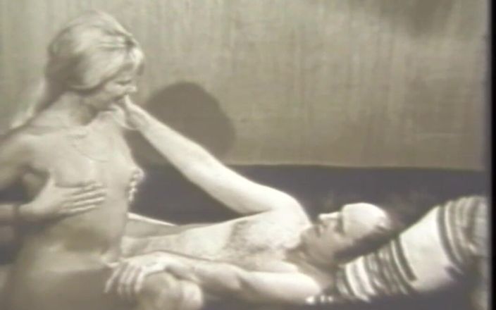 Vintage megastore: 近所の医者 - フルHD版の映画のスタイル変更