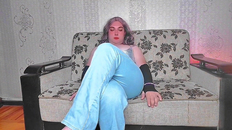 Kitty_Cross: Red Hot Big Ass Self Spanking Roughly Natural Ladyboy