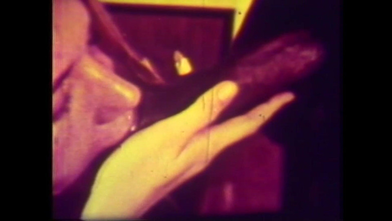 The Unforgettable: Свиняча повія