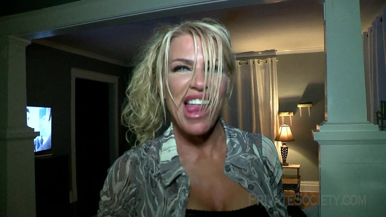 Private Society: Spontaneous Crazy Sex