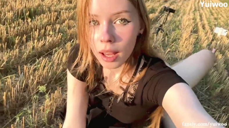 Yuiwoo: Met and fucked a Naked Stranger in nature