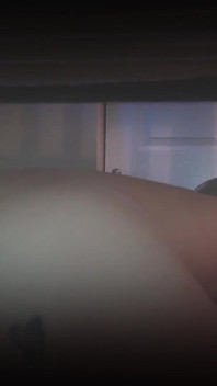 Você pode gozar no meu rabo, padrasto HD