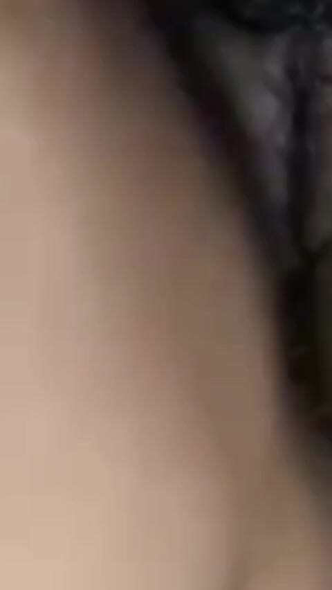 Himal: Romanticismo inaspettato con il vicino della porta accanto