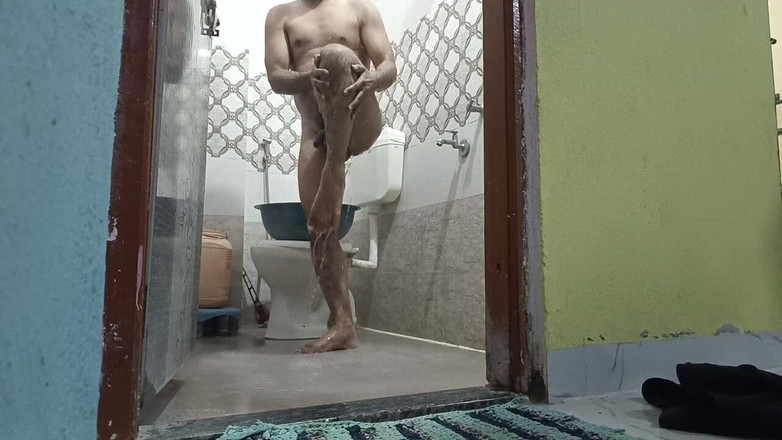 LovedSunsine1990: Desi Gay Solo