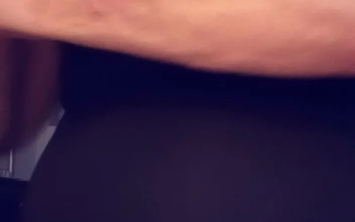 Patti Xdresser: Patti Xdresser Handjob