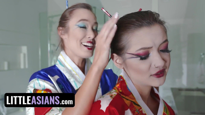 Little Asians: Little Asians - Красивая азиатка в кимоно, Christy Love учит неопытную крошку Alex De La Flor