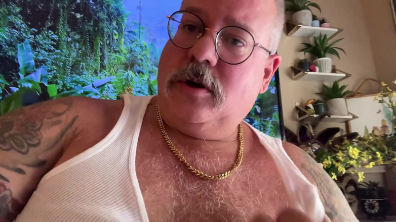 Hand-Free-Daddy-Chub: Rozvoz pizzy chlap se pro mě vykašlal