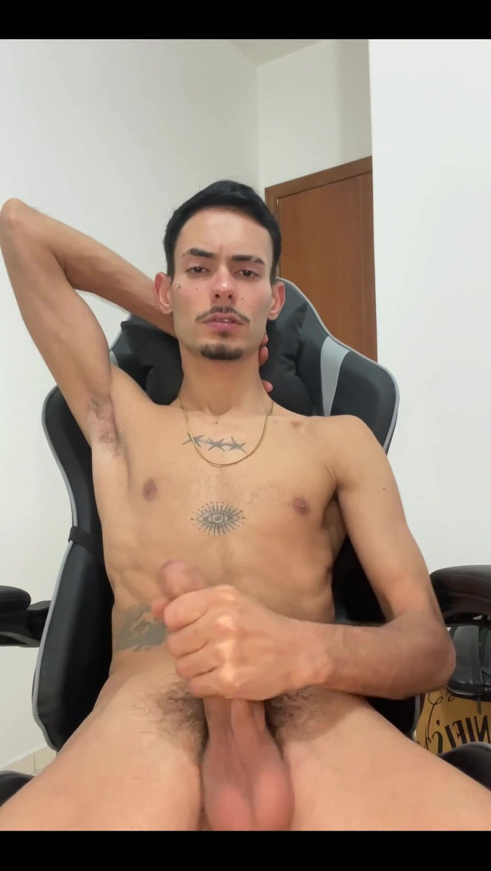 Heitor Bauman OFC: Disse Que Toda Coisa Suja Que Eu Queria Fazer Com...