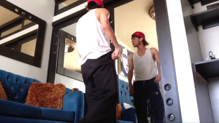 The Substance: Genç dansçı beni şehvetli bir dansla baştan çıkarıyor ve bana yontulmuş vücudunu...