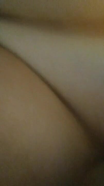 LilMomma_21: Milf getting fucked hard and squirting everywhere