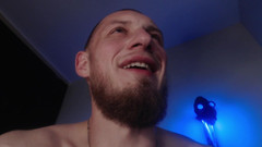 Hunky time: मास्टर आपको दब्बू गंदे सूअरों के रूप में उपयोग करता है