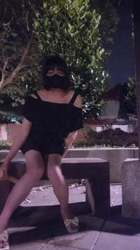 我是婊子，户外女牛仔