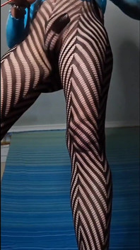 Vista del piso de mis pantalones estirados sexy y teaser de pantimedias