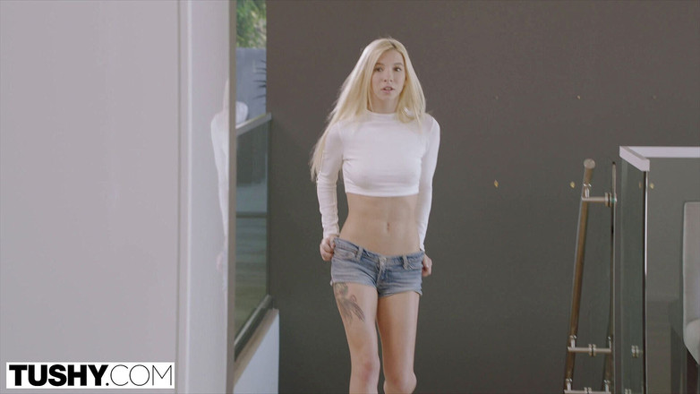 Tushy: Tushy Housesitter anal seks yapıyor