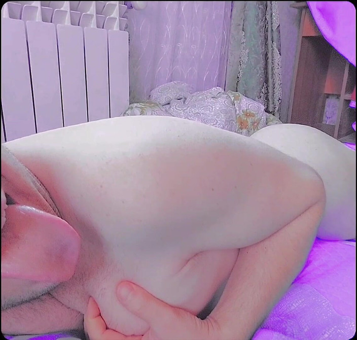 Kitty_Cross: Kommen ohne hände, webcam solo masturbieren, sperma, große ladung hintern...